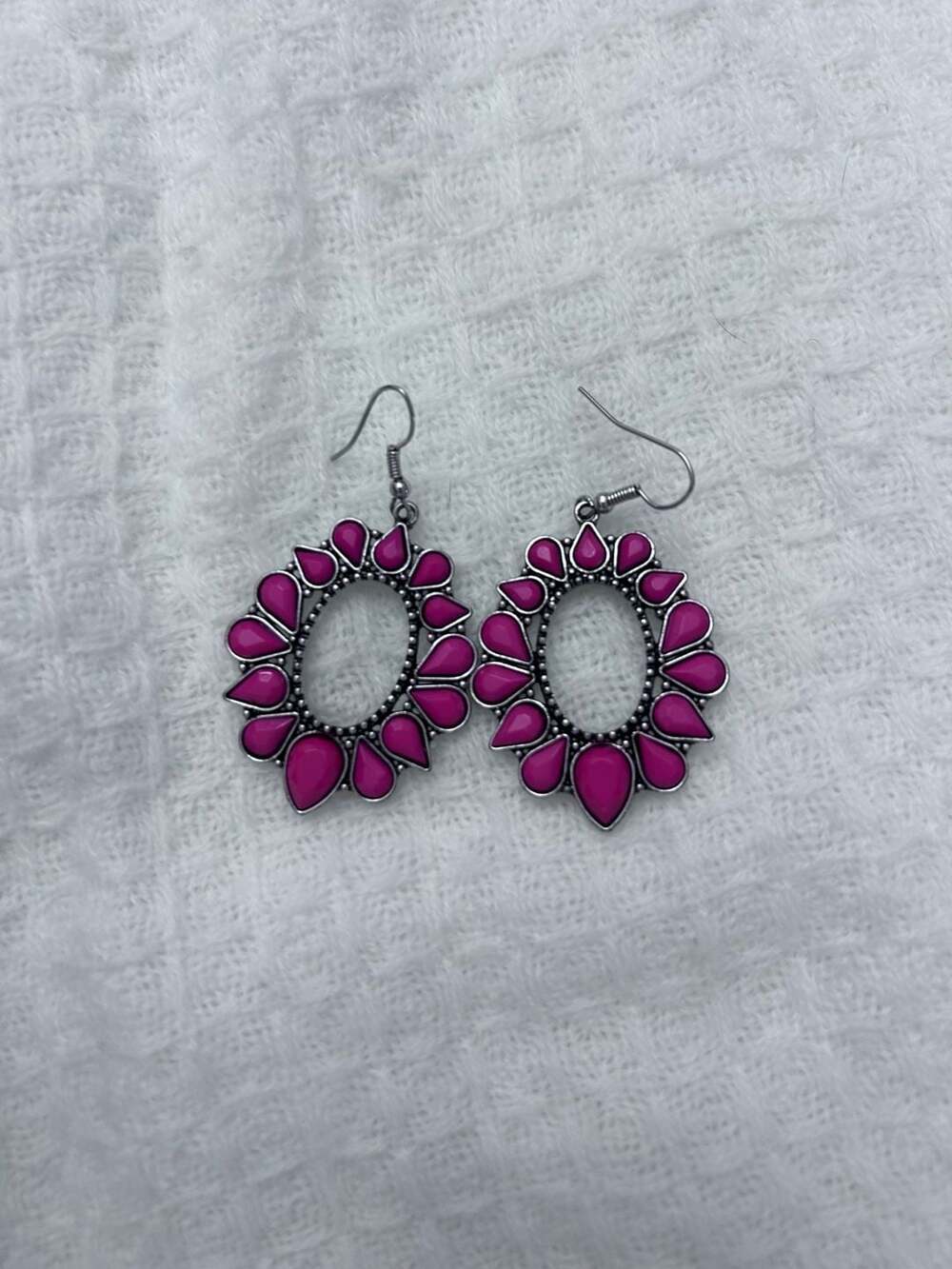 Paparazzi Earring ~ Fashionista Flavor - Pink – Paparazzi Jewelry